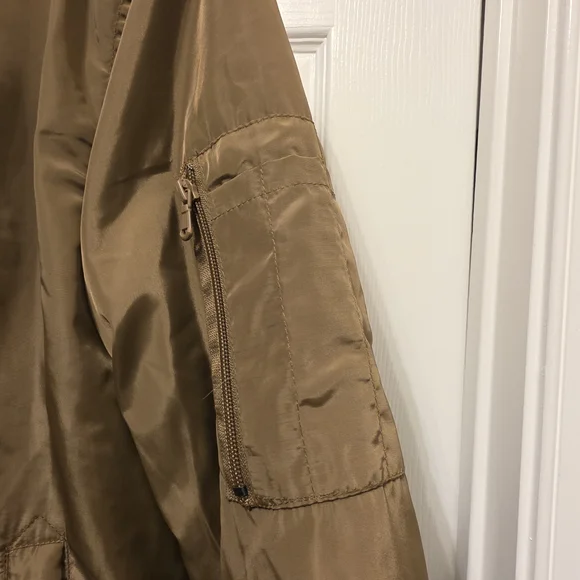 Forever 21 Men's Brown Bomber Jacket - Picture 2 of 5